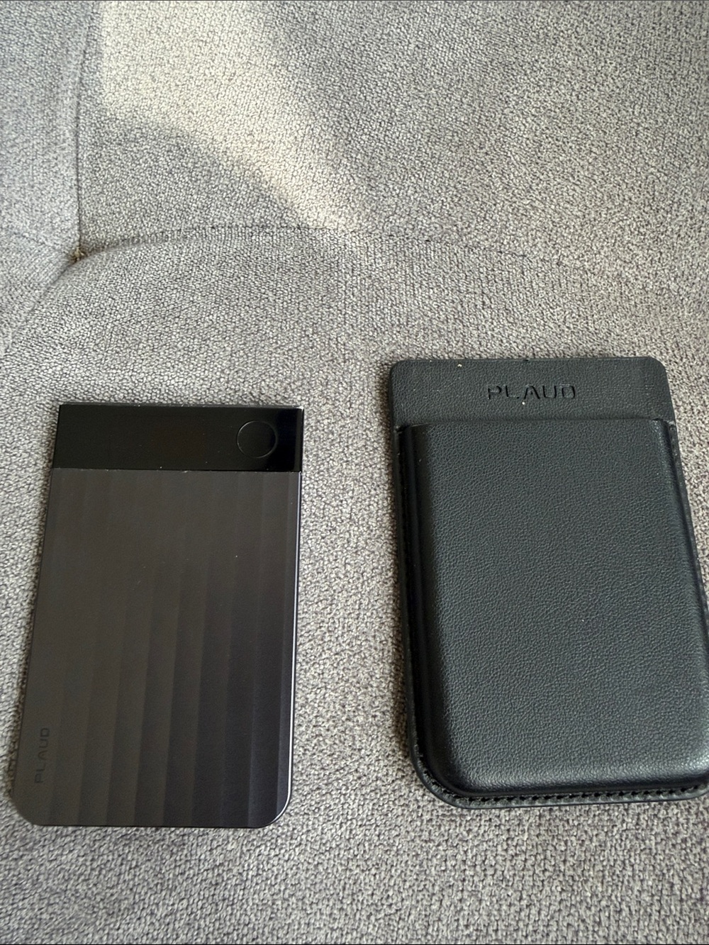 Plaud Black Note Pro AI with Sleeve